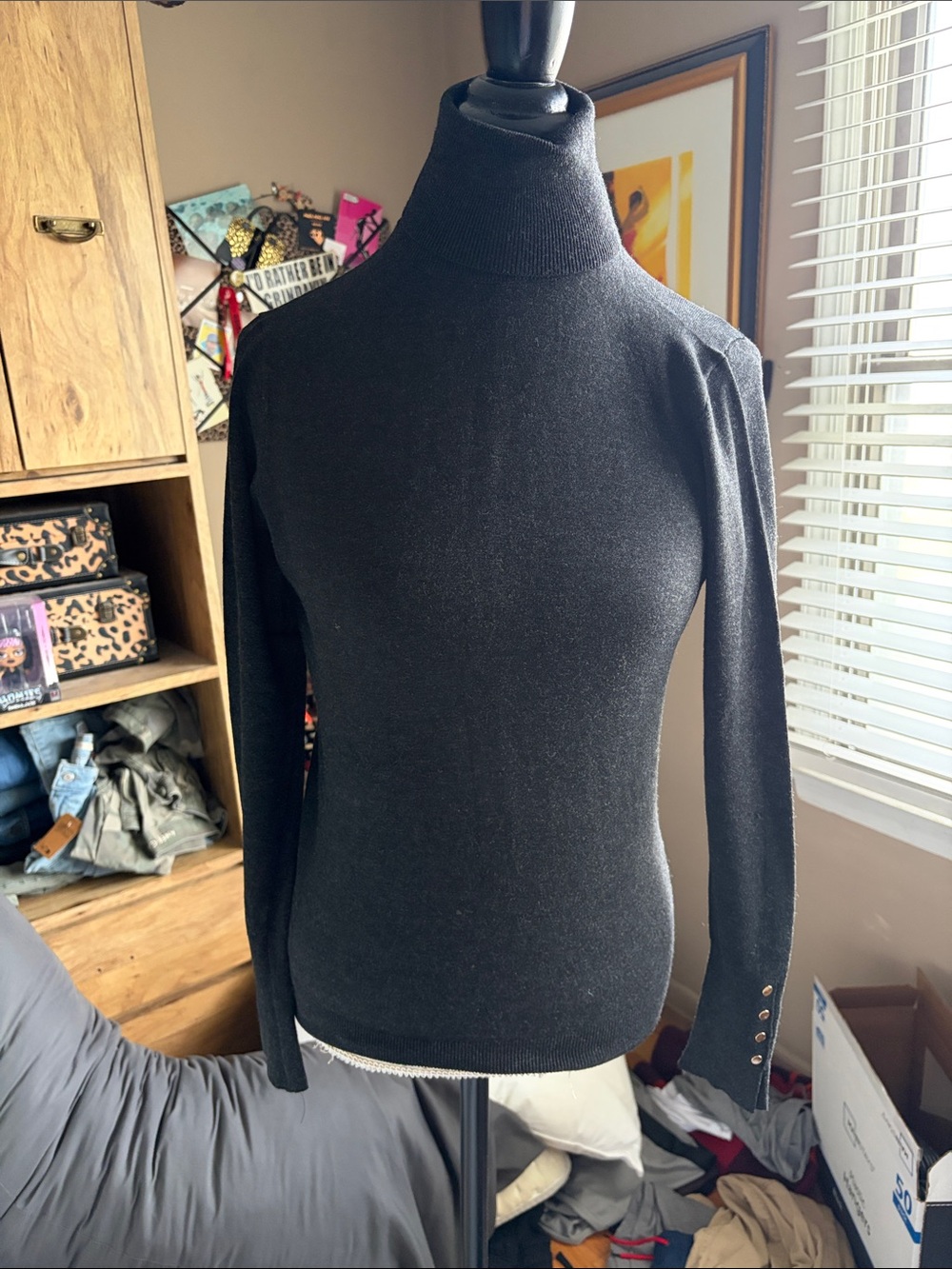 Zara Soft Black Turtleneck Sweater - Classic Women's Knit - Medium